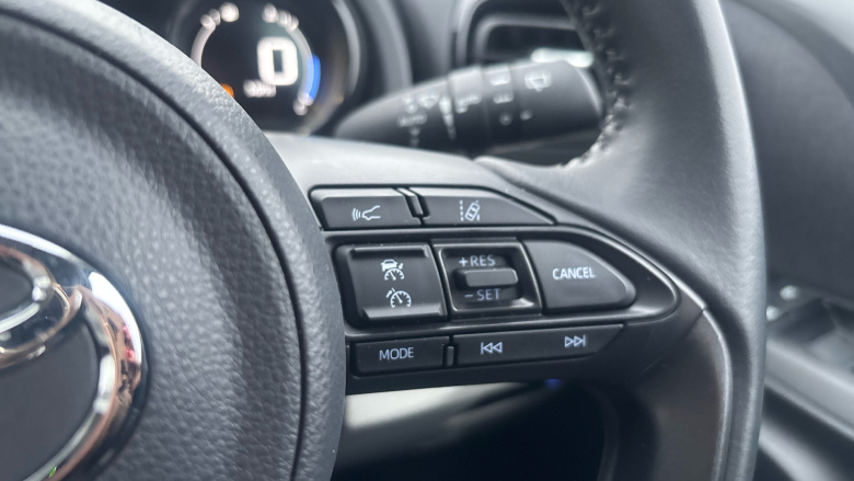 Toyota Yaris 1.5 Hybrid Excel 5dr CVT Hybrid Hatchback